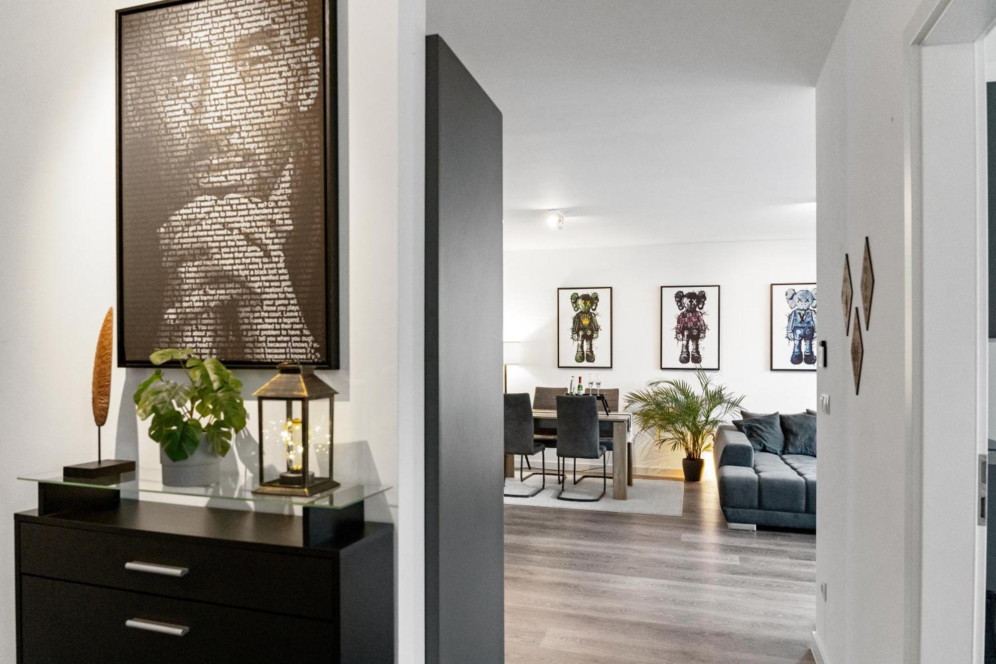 Modern Style Business Suite - Office - Kitchen - Balcony Herzogenaurach Extérieur photo